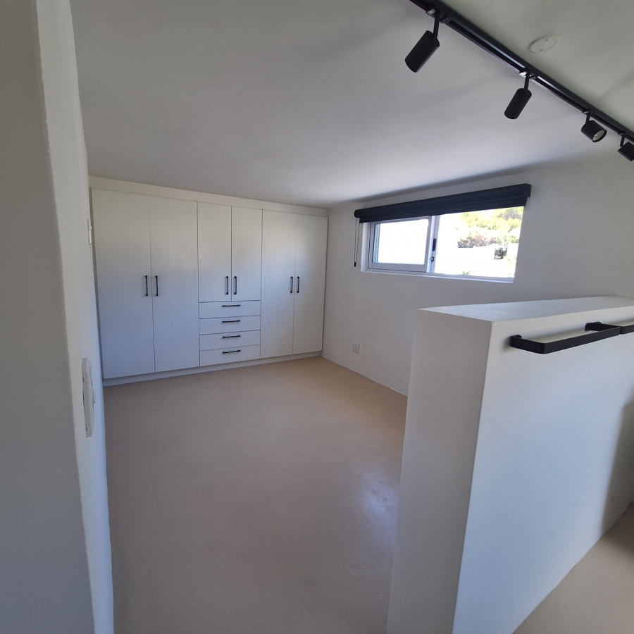 4 Bedroom Property for Sale in Agulhas Western Cape